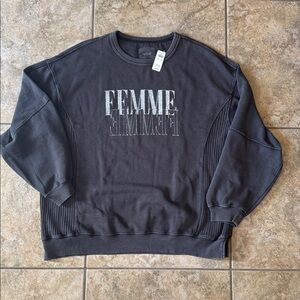 Aerie Tres Chic Femme Graphic Sweatshirt, Smoked Gray